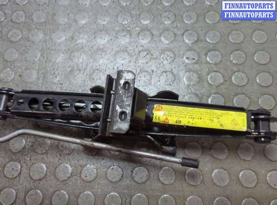 Домкрат FO2160421 на Ford Kuga 2008-2012