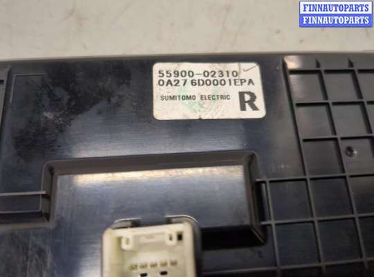 Блок управления печкой на Toyota Auris I (E150)