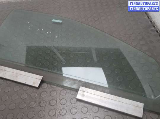 купить Стекло боковой двери на Volvo XC70 2000-2007