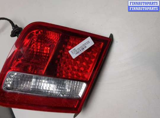 Фонарь крышки багажника AU1743334 на Audi A8 (D3) 2002-2010