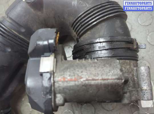 Заслонка дроссельная на Volkswagen Touareg I (7L)