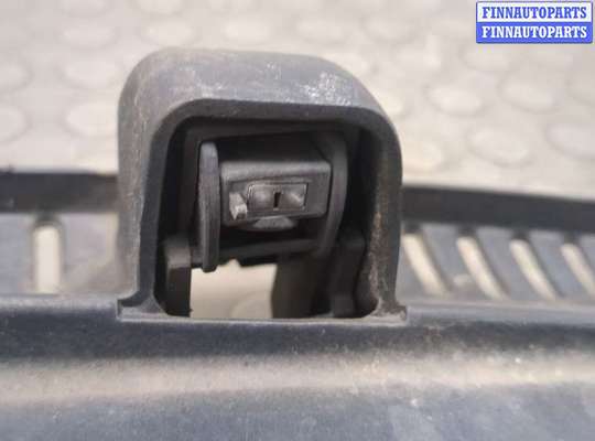 купить Жабо под дворники (дождевик) на Volkswagen Sharan 2000-2010