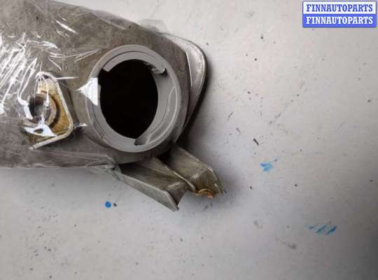 Поворотник передний