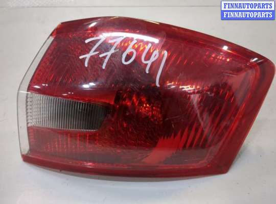 Фонарь задний на Ford Kuga I