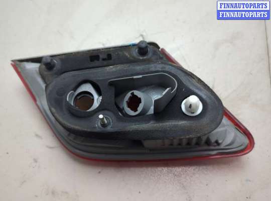 Фонарь крышки багажника