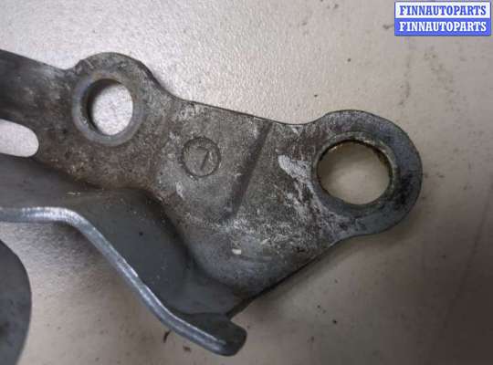 купить Петля капота на Ford Focus 2 2008-2011