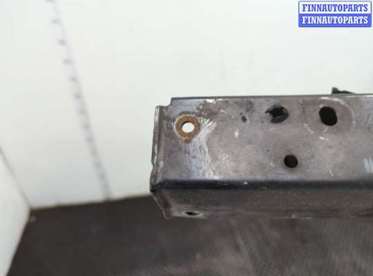 купить Рамка капота на Toyota Auris E15 2006-2012