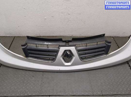 купить Решетка радиатора на Renault Trafic 2001-2014
