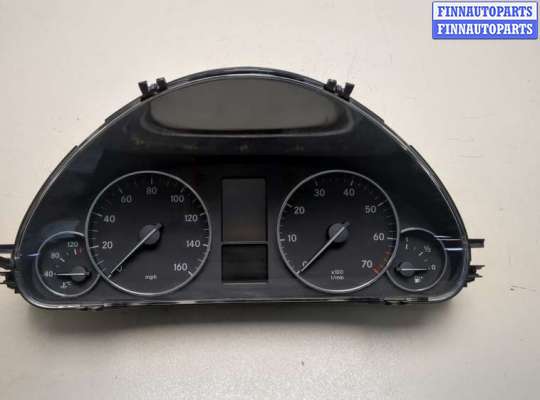 купить Щиток приборов (приборная панель) на Mercedes C W203 2000-2008