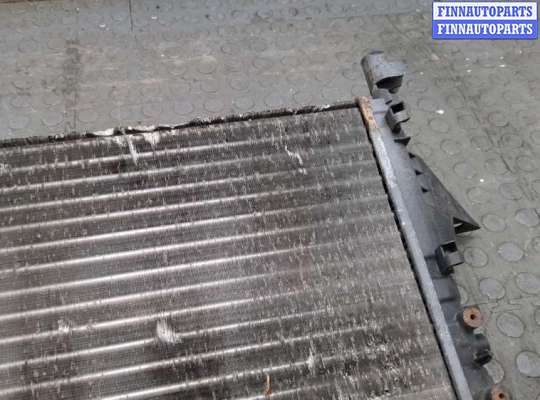 купить Радиатор охлаждения двигателя на Renault Twingo 1993-2007