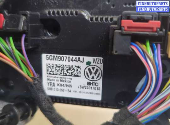 купить Переключатель отопителя (печки) на Volkswagen Jetta 7 2018-2024