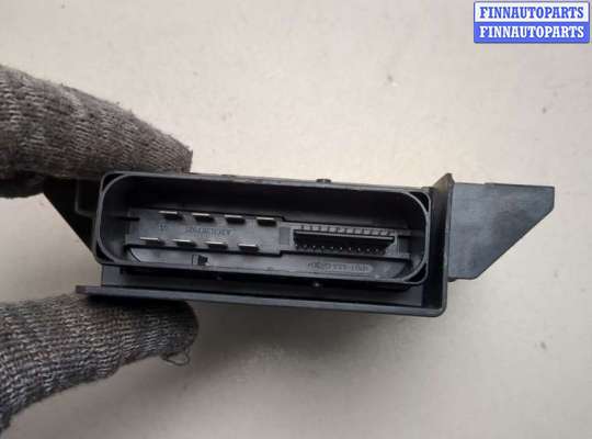 купить Блок управления стояночным тормозом на Volkswagen Passat 7 2010-2015 Европа