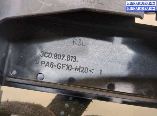 купить Кронштейн блока управления на Volkswagen Passat 7 2010-2015 Европа