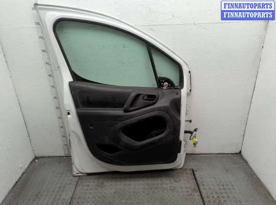 купить Дверная карта (Обшивка двери) на Peugeot Partner 2015-2018