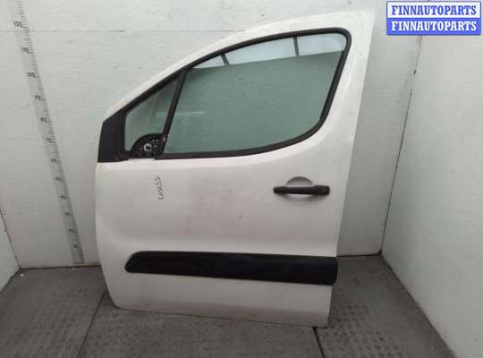 купить Дверная карта (Обшивка двери) на Peugeot Partner 2015-2018