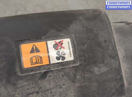 купить Накладка замка капота на Ford Explorer 2001-2006
