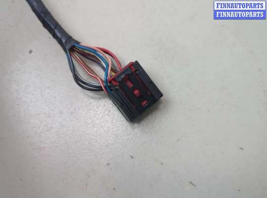 купить Зеркало боковое на Audi Q7 2005-2015