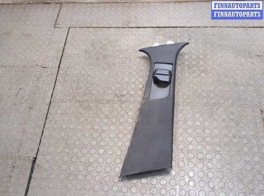 Обшивка центральной стойки MB1543859 на Mercedes C W205 2014-2023