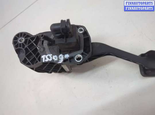 купить Педаль сцепления на Volkswagen Passat 6 2005-2010