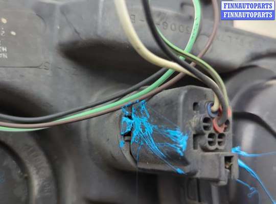 купить Фара (передняя) на Lincoln Navigator 2002-2006