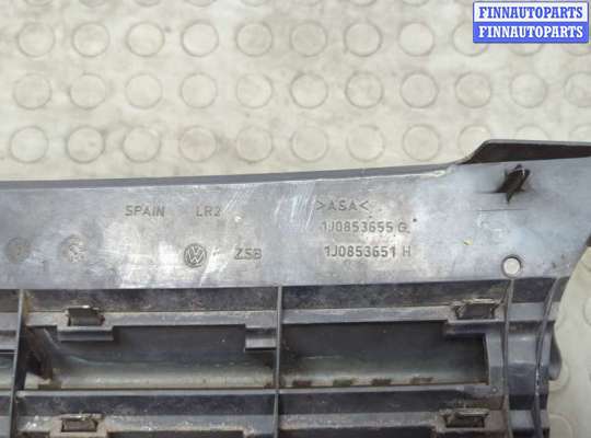 купить Решетка радиатора на Volkswagen Golf 4 1997-2005
