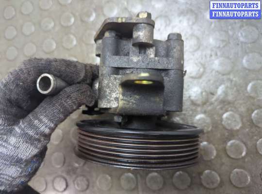 купить Насос гидроусилителя руля (ГУР) на Nissan X-Trail (T30) 2001-2007