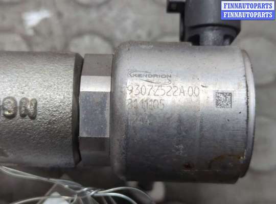 купить Рампа (рейка) топливная на Mercedes C W204 2006-2015