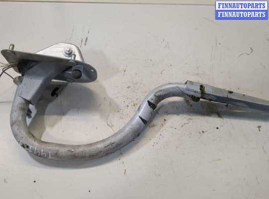 Петля крышки багажника BM3370909 на BMW 5 E60 2003-2010