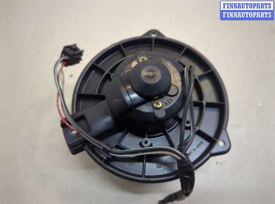 Мотор отопителя на Ford Focus II