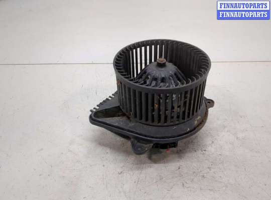 купить Двигатель отопителя (моторчик печки) на Renault Scenic 1996-2002