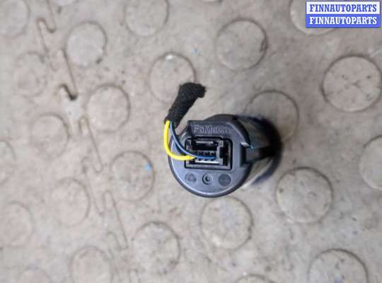 купить Разъем AUX/USB на Ford Kuga 2019-2024