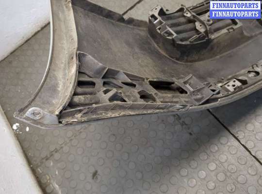 купить Заглушка (решётка) бампера на Volkswagen Golf 5 2003-2009