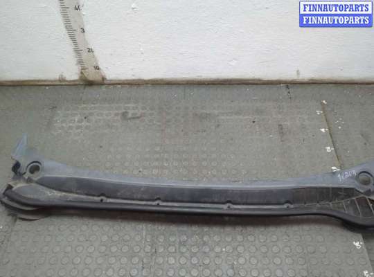 Жабо под дворники (дождевик) CH467231 на Chevrolet Volt 2010-2015