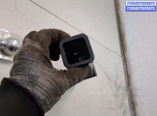 Фаркоп на Infiniti FX I (S50)