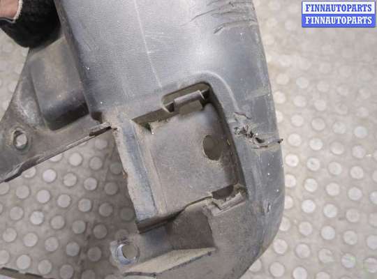 купить Клык бампера на Opel Vivaro 2014-2019