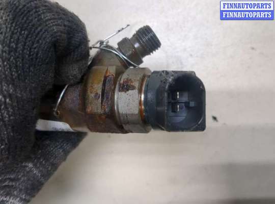 купить Форсунка топливная на BMW 3 E90, E91, E92, E93 2005-2012