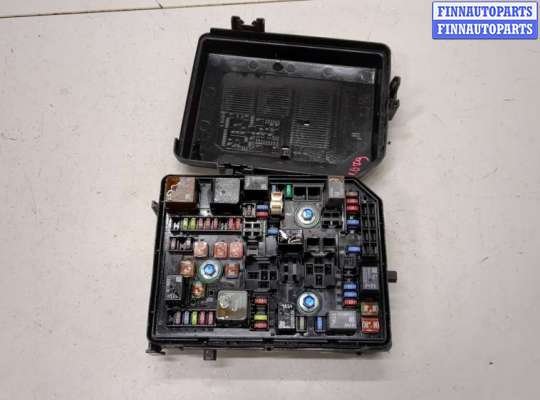 купить Блок предохранителей на Cadillac Escalade 4 2014-2020