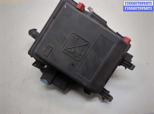 Блок предохранителей CT1158129 на Citroen C4 Picasso 2013-2018