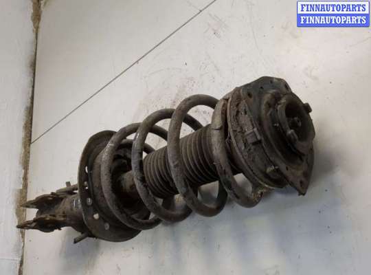 Стойка подвески амортизационная на Nissan Qashqai I (J10)