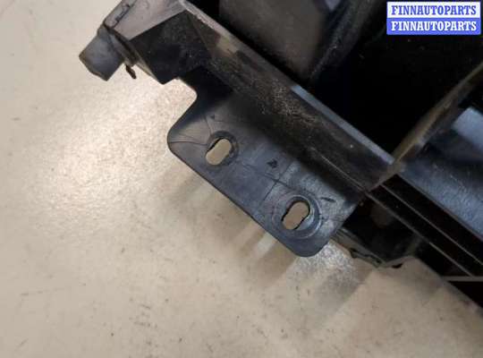 купить Кронштейн магнитолы на Audi A4 (B5) 1994-2000