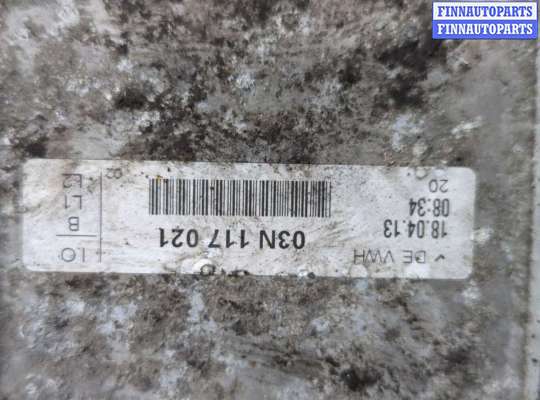 Корпус масляного фильтра на Volkswagen Golf VII (5G)