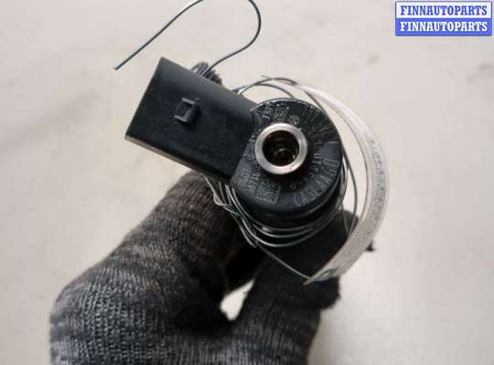 купить Форсунка топливная на BMW 7 E65 2001-2008