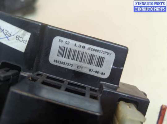 купить Переключатель отопителя (печки) на Land Rover Range Rover 3 (LM) 2002-2012