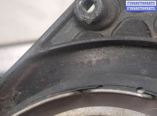 купить Заглушка (решётка) бампера на Mercedes C W204 2006-2015