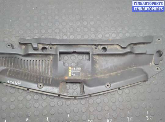 Накладка замка капота OP2352369 на Opel Mokka 2012-2019