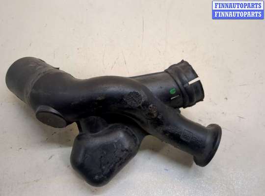 купить Воздухозаборник на Nissan Almera N16 2000-2006