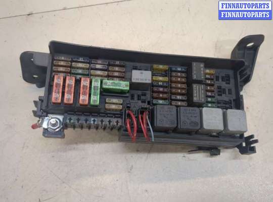 Блок предохранителей MB1556840 на Mercedes ML W164 2005-2011