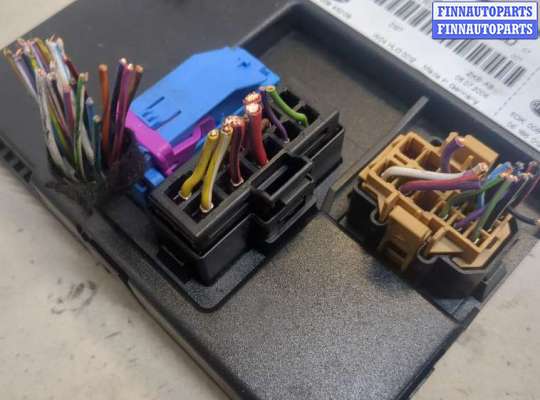 ЭБУ салона (Блок комфорта) на Audi A8 (D3, 4E)