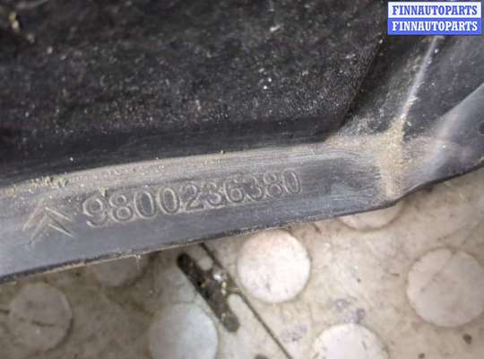 купить Жабо под дворники (дождевик) на Citroen C4 Grand Picasso 2013-2018