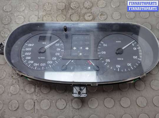 купить Щиток приборов (приборная панель) на Renault Scenic 1996-2002